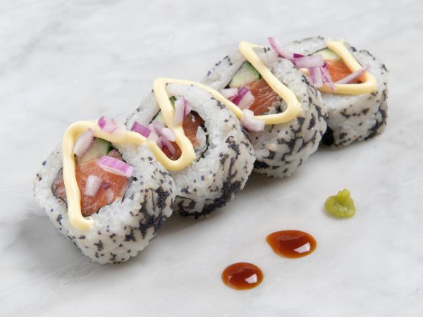 Sushi Ura Maki Zalm Komkommer